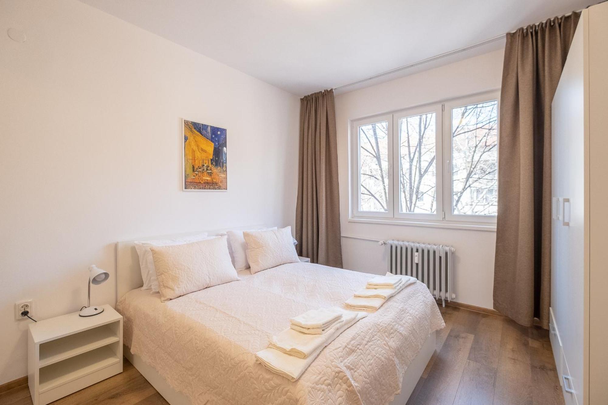 Apartment Peaceful Downtown Location - 2 Bedroom Sofia